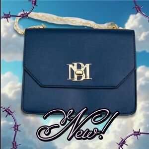 Badgley Mischka Navy Blue/off white Leather Shoulder Bag. Two in one!